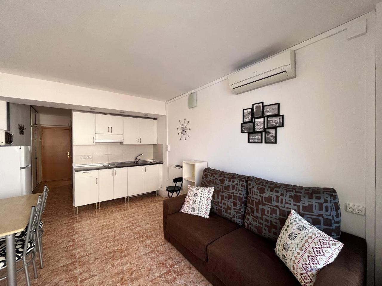 Estudio Con Tres Piscinas Comunitarias Y Pista De Tenis Roses Buitenkant foto