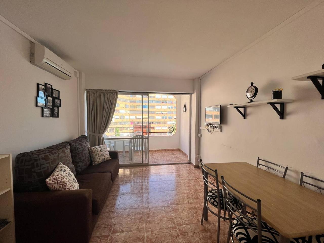 Estudio Con Tres Piscinas Comunitarias Y Pista De Tenis Roses Buitenkant foto