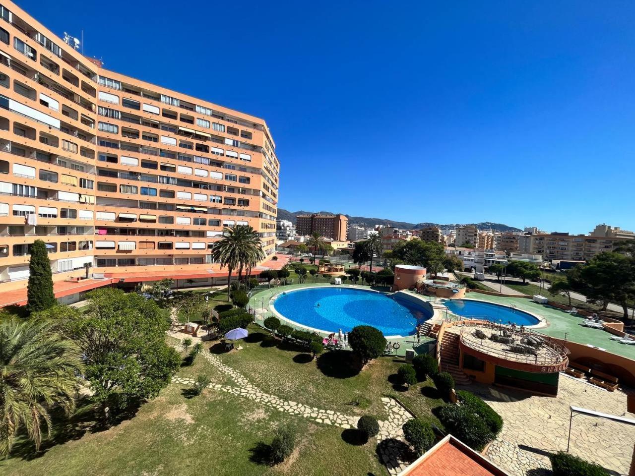 Estudio Con Tres Piscinas Comunitarias Y Pista De Tenis Roses Buitenkant foto